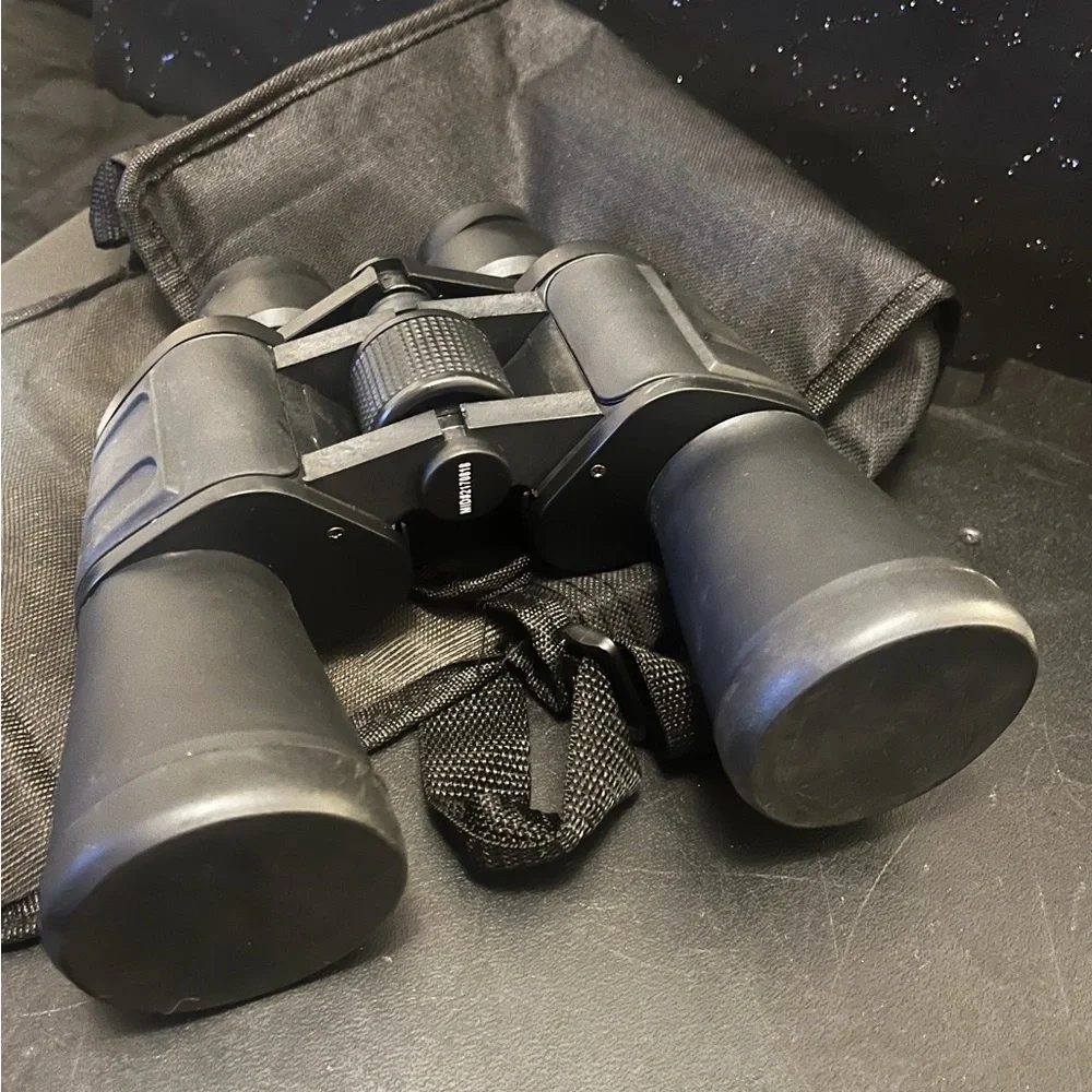 Polaroid Black Binoculars with Carrying Pouch